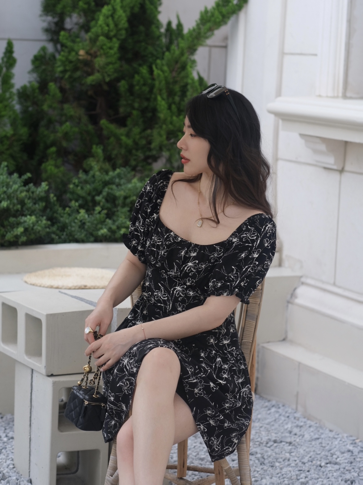 JML Ginger and wheat grain French black floral square neck A-line slightly plump and slimming, waist-cinching pleated short dress, tea break dress details Picture