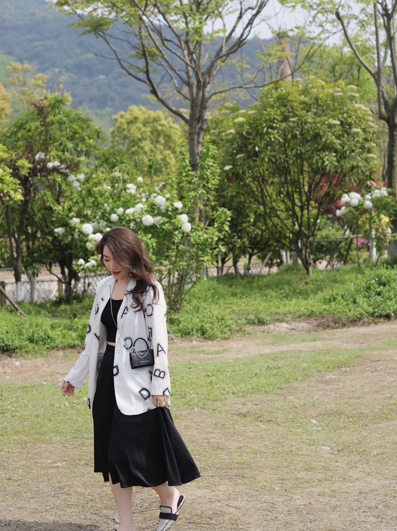 JML Ginger wheat grain digital printed letter Spring/Summer thin white suit, European and American style casual loose sun-protective clothing Specification image