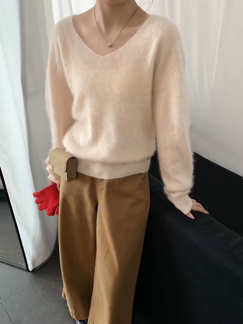 羊绒拉毛韩系温柔风时尚宽松显瘦V领套头亲肤软糯针织衫毛衣上衣详情6