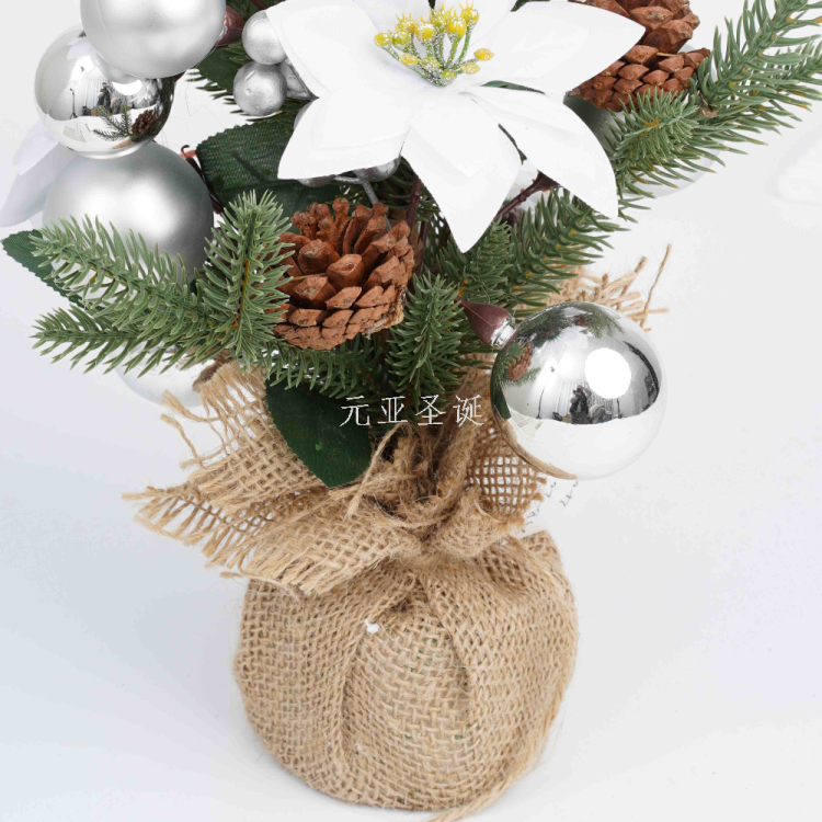 New Christmas handicrafts, festive table trees, 40cm Christmas tree ornaments, factory direct sales, available in large quantities at reasonable prices Application Scenario