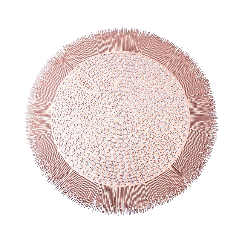 Cross-border Amazon French romantic round PVC placemats, creative and high-end light luxury restaurant heat insulation and waterproof pads Application Scenario