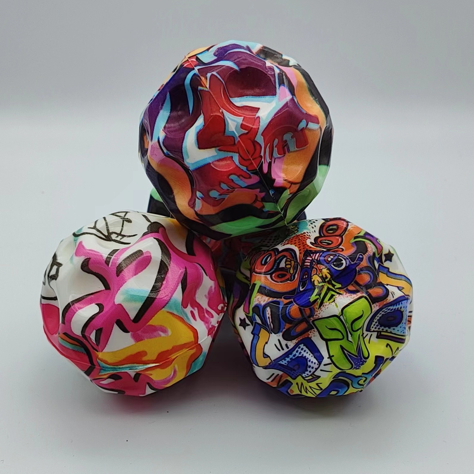 新款6.6cm涂鸦手抛球pu发泡手腕球户外休闲锻炼带绳弹力球跨境