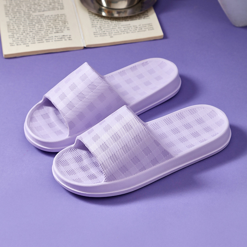 Wholesale of new slippers for men and women, bathrooms, hotels, clubs, guests, hotels, anti-slip soft thick-soled outerwear sandals for home use Item Picture