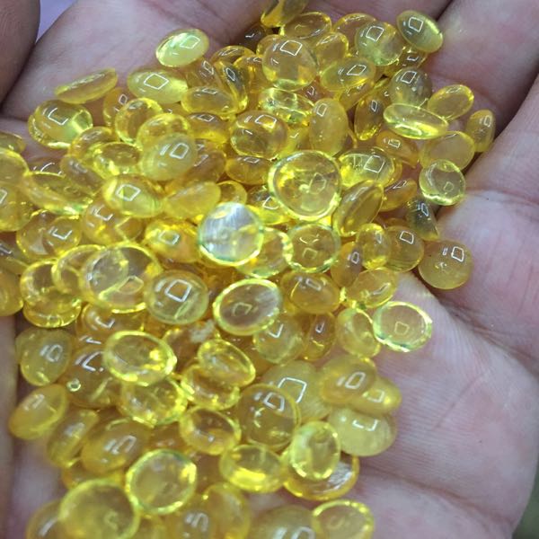 Hot melt adhesive particles