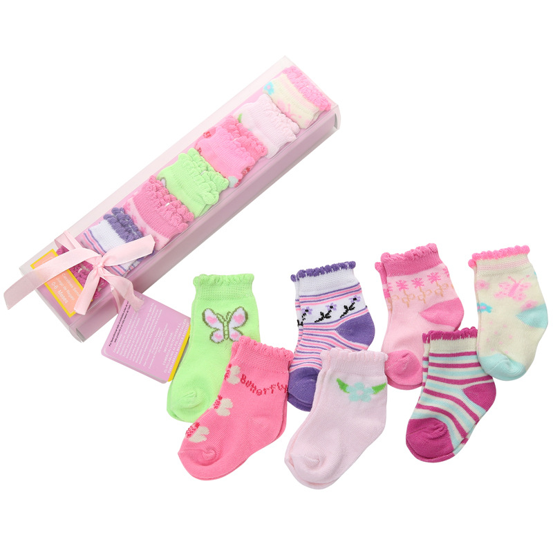 Foreign trade supplies Breathable moisture absorption Week 7 children's socks pure cotton letter cartoon gift box newborn socks full figure
