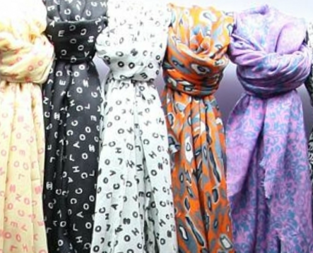 【批发】超轻薄微透碎花印花天丝汉服女装连衣裙布料雪纺