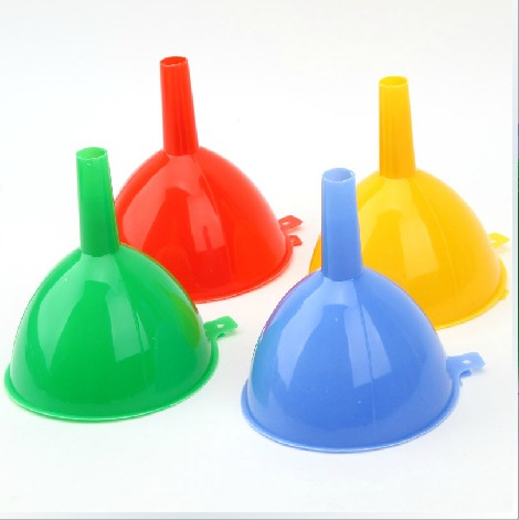 Funnel Plastic funnel three loaded funnel