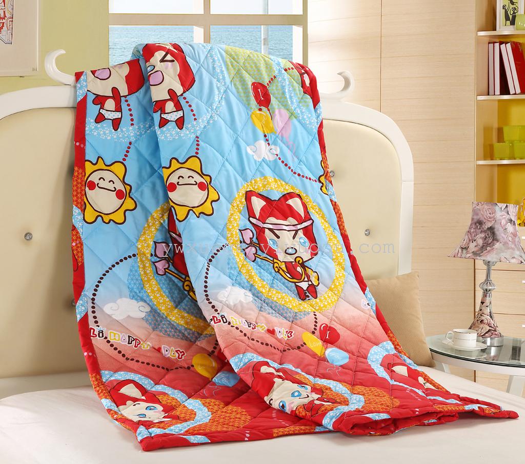 Xuege Home Textile Summer quilts are selling well. Summer quilts with diamond fleece are on sale at super low prices. Quality guaranteed. Comfortable choice - simple style Application Scenario