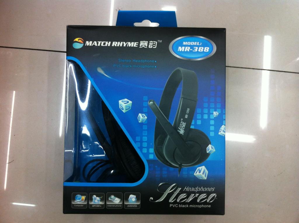 388 Wired headphones