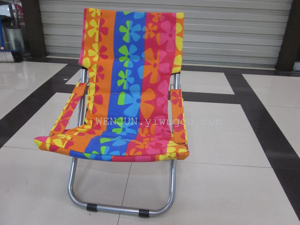 Design AND COLOR SMALL SUN LOUNGE CHAIR RECREATIONAL FOLDING WINTER SUMMER IS USED CONCURRENTLY CAN UNPACK WASH SUN CHAIR