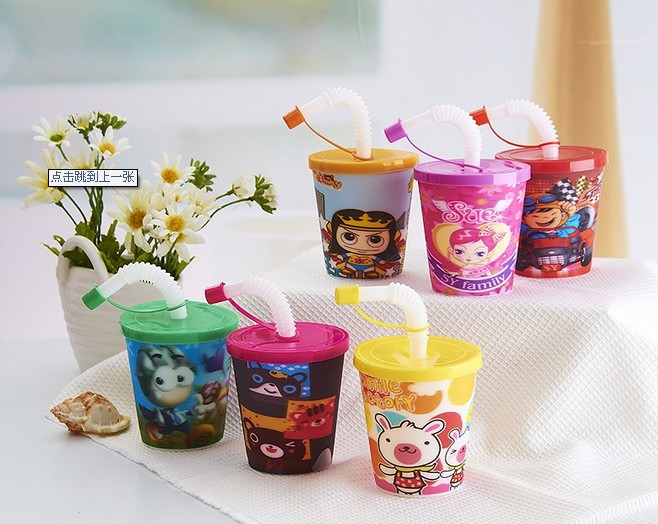 35823吸水杯 儿童吸管杯  塑料杯