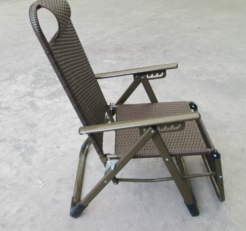 Manufacturers direct integrated leisure cane chair folding beach rattan adjustment lunch chair spot thumbnail