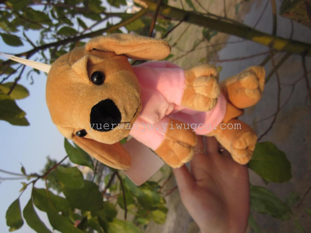 Plush toy pen case, student tiger pen case. Creative cartoon stationery. Gift pen cases and toys Application Scenario