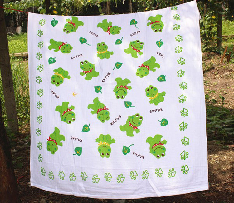 Honeycomb gauze bath towels 120*140, large bath towels, towel quilts, children's quilts, factory direct sales, samples available for customization Application Scenario
