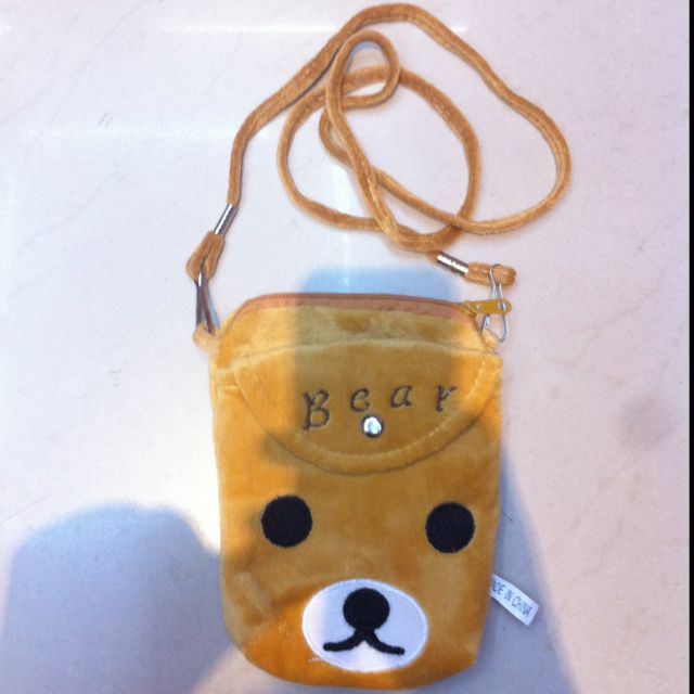 Plush shoulder bag Application Scenario