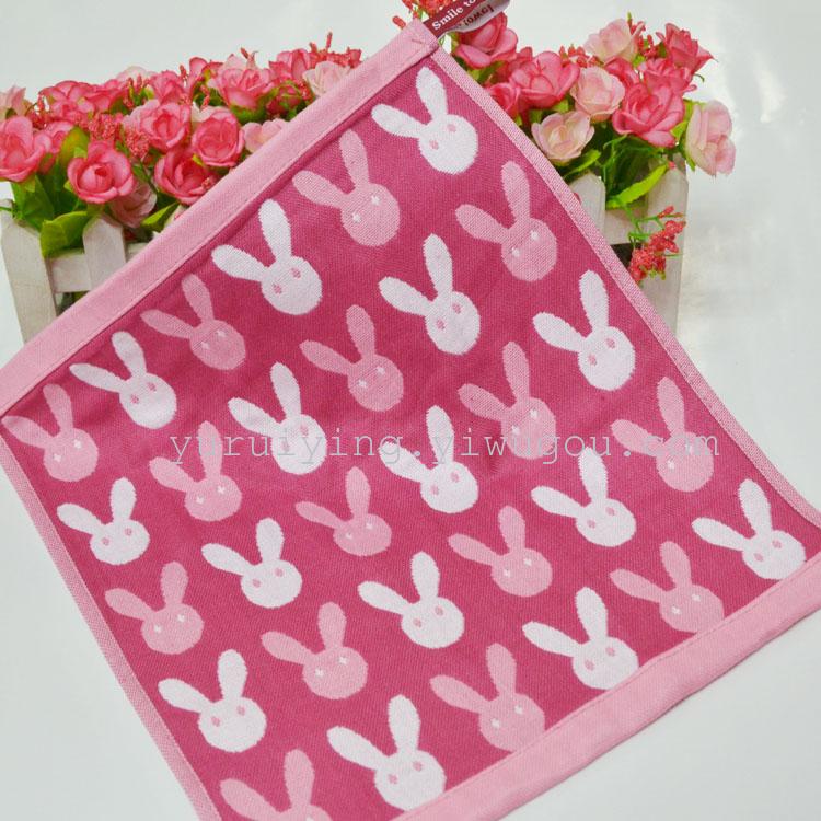 Factory direct sales of three-layer jacquard rabbit gauze square towels, children's towels, bath towels 28*28 Application Scenario
