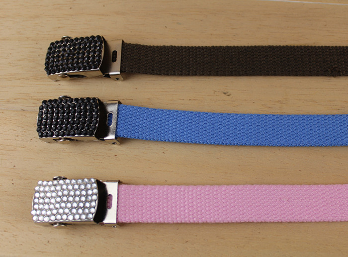2cm polyester-cotton small belt, children's webbing belt, women's diamond webbing thin waist belt, golden royal apple Application Scenario