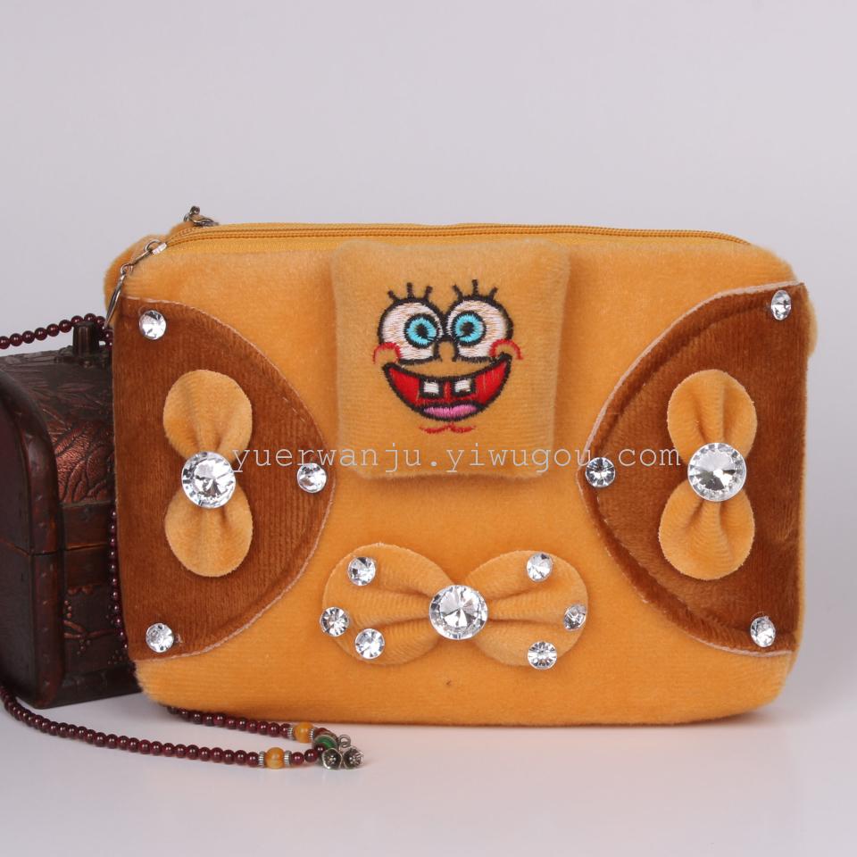 Export crossbody bag, plush crossbody bag, plush double pull bag, diamond crossbody bag Application Scenario