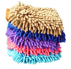 Chenille cleans car gloves on both sides