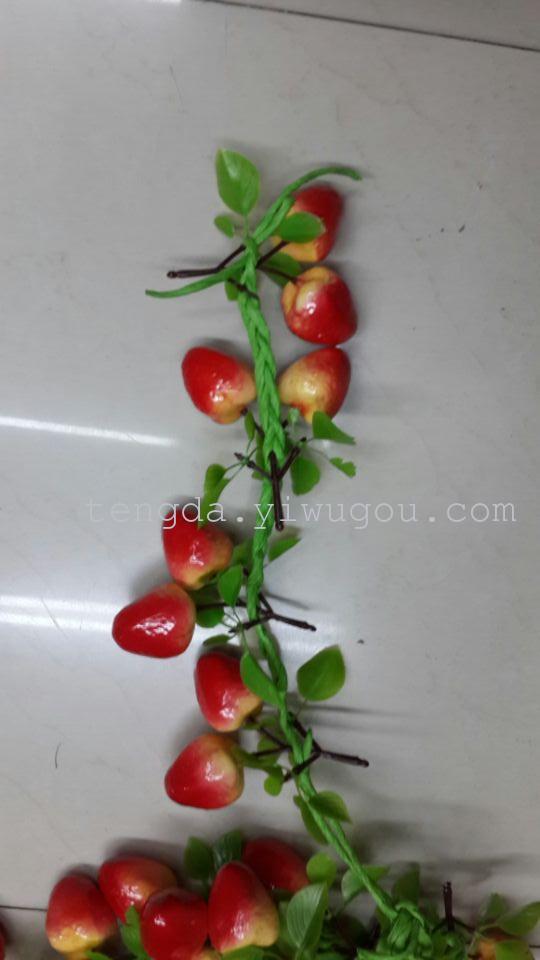 Simulated fruit strings, apple decorations, rural inn decorations, rattan lawn, Hualien fruit vines Application Scenario
