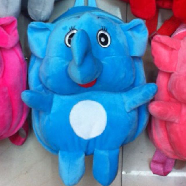 Plush schoolbags, children's schoolbags, toy bags, elephant schoolbags, cartoon toy bags, children's backpacks, kindergarten backpacks Application Scenario