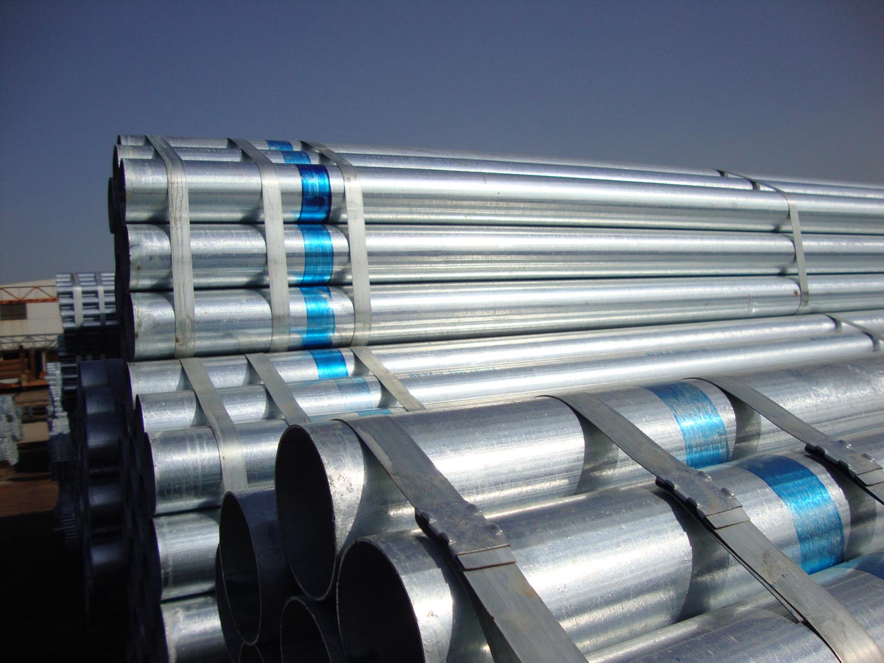 Manufacturers supply high-quality galvanized steel pipe for export to Africa and the Middle East