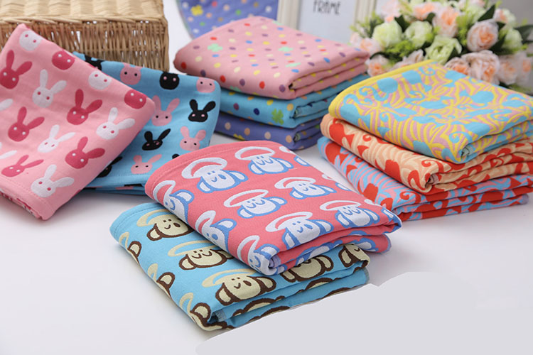 New three-layer gauze bath towel 60*120 bath towel, baby and children's bath towel Application Scenario