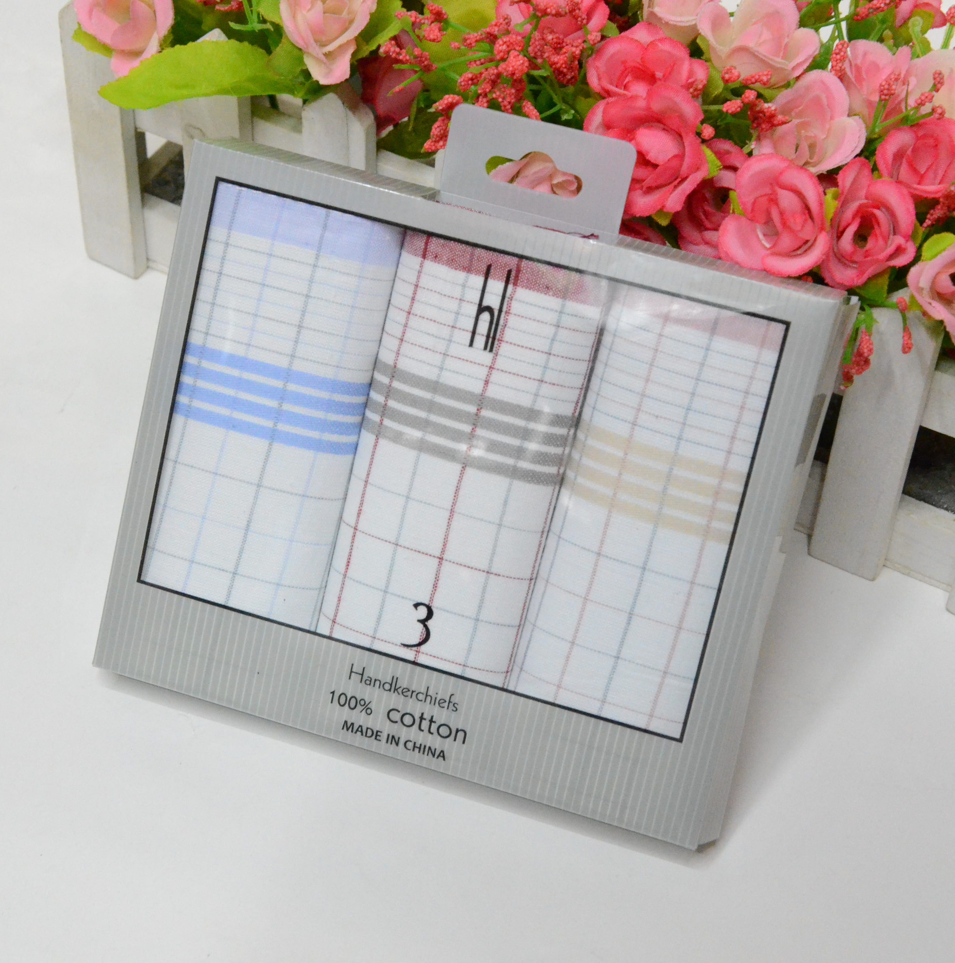 Customized handkerchief and handkerchief gift box packaging for men's foreign trade