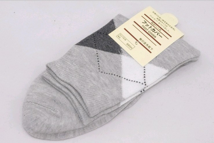 淘宝天猫货源小礼物男士袜子男袜批发 时尚菱形格袜商务英伦