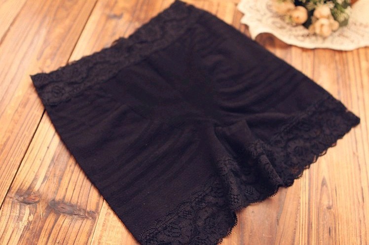 High-quality, upgraded, seamless cotton, widened lace-trimmed shorts and underpants