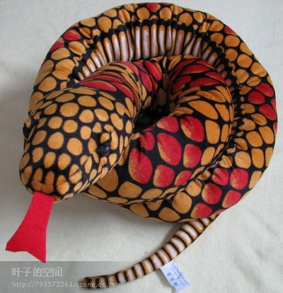 响尾蛇蟒蛇眼镜蛇仿真动物毛绒玩具