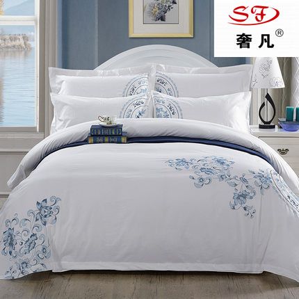 Luxurious five-star hotel bedding, embroidered quilt cover, blue and white porcelain four-piece set details Picture
