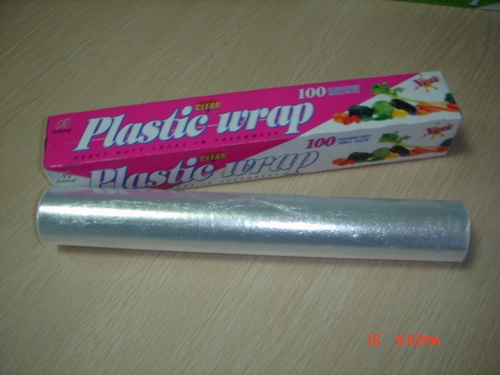 Environmentally friendly non-toxic high temperature resistant PE cling film thumbnail