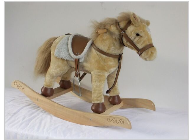 Simulated horses, rocking horses, children's toys, plush toys, dolls, ornaments, travel souvenirs, and excellent gifts details Picture