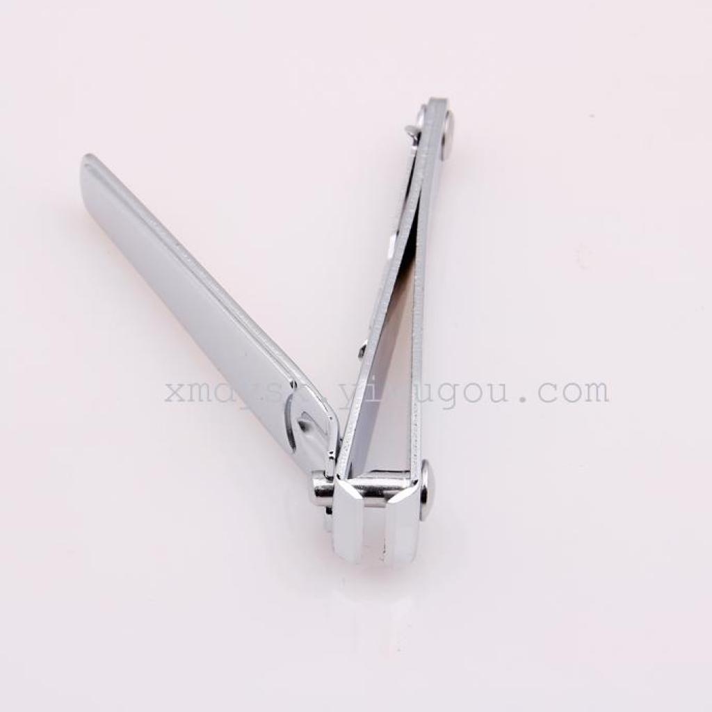 Yiwu Small Commodities Xinmeida Golden Resin Nail Clippers and Nail Clippers Factory Direct sales Specification image