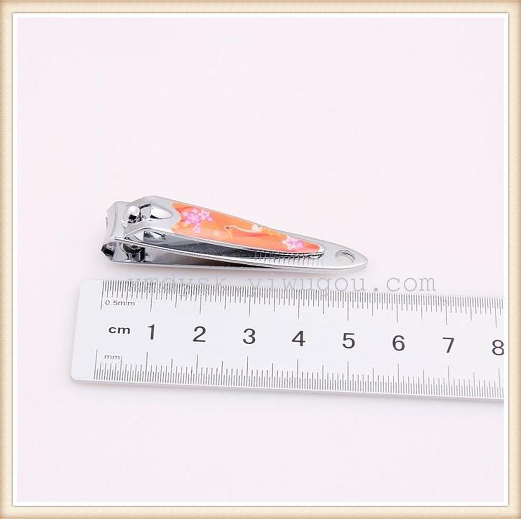 The 1-yuan and 2-yuan store is selling hot nail clippers, nail clippers, alloy nail clippers and Meijia scissors Specification image