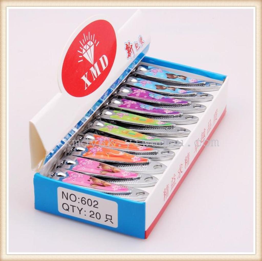 The 1-yuan and 2-yuan store is selling hot nail clippers, nail clippers, alloy nail clippers and Meijia scissors Application Scenario