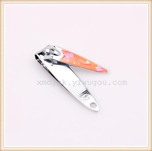 The 1-yuan and 2-yuan store is selling hot nail clippers, nail clippers, alloy nail clippers and Meijia scissors
