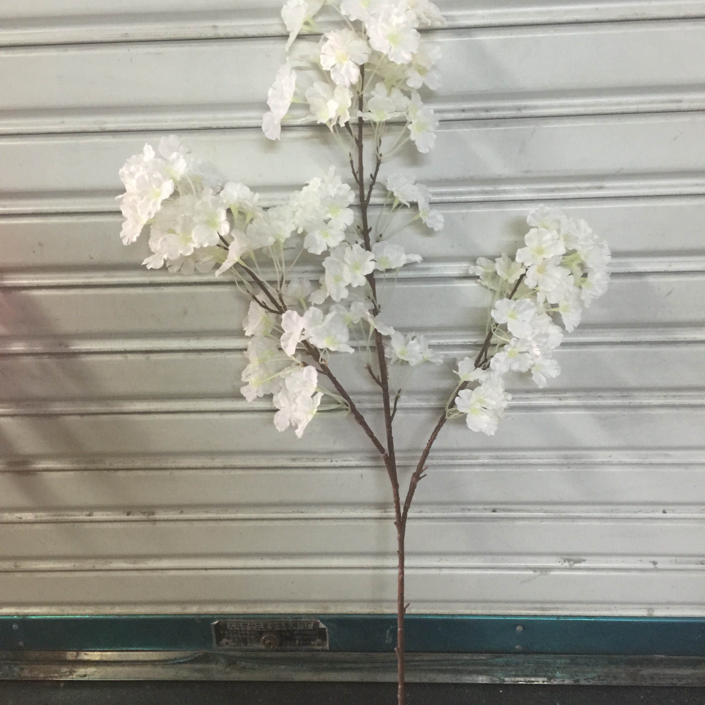 Wholesale of artificial cherry blossom branches, artificial Japanese cherry blossoms, artificial pear blossom branches, artificial peach blossom branches, wedding flower branches from manufacturers Application Scenario