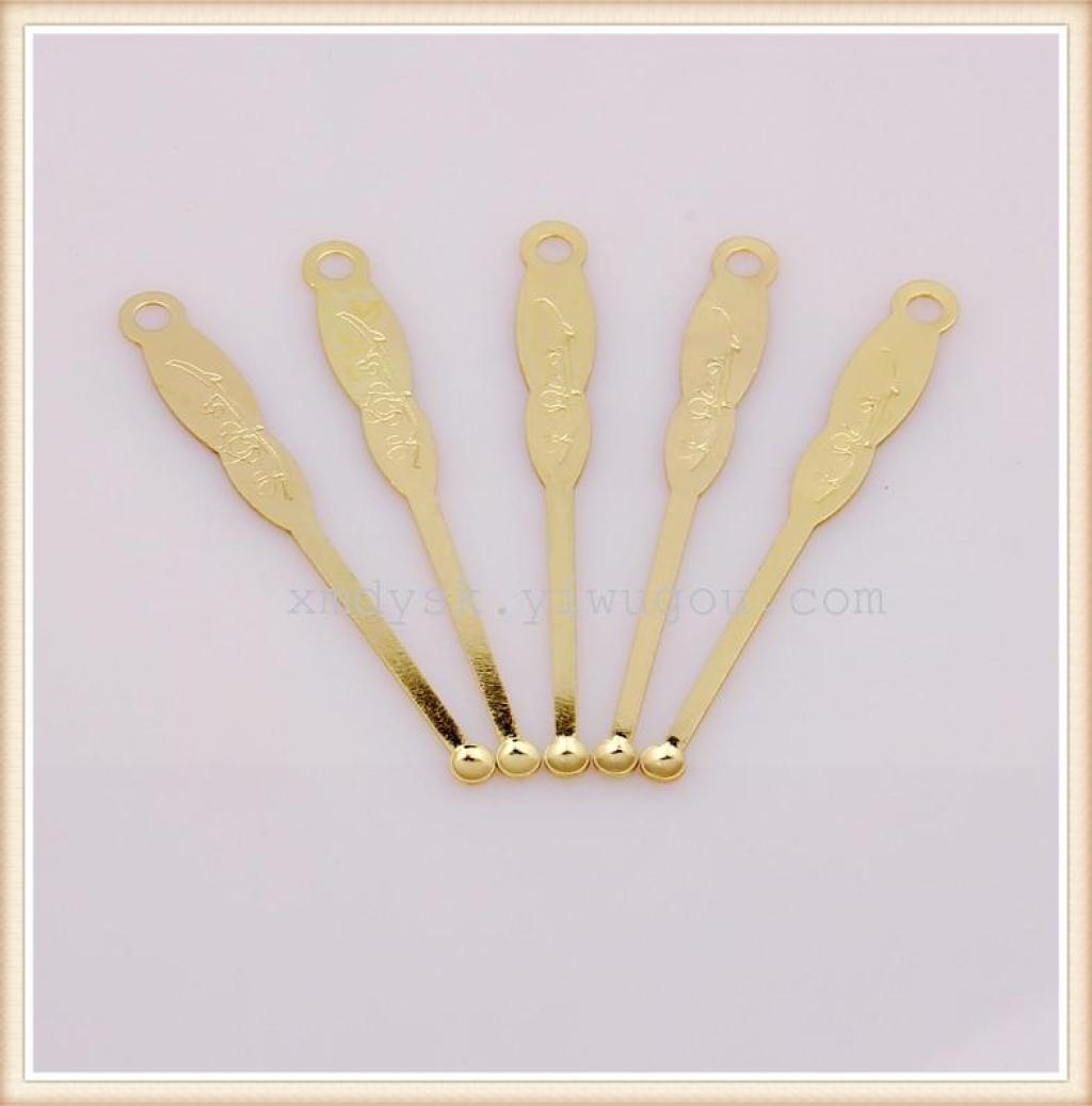 Xinmeida ear picks, personal cleaning ear spoons, stainless steel ear picks with keyholes Application Scenario