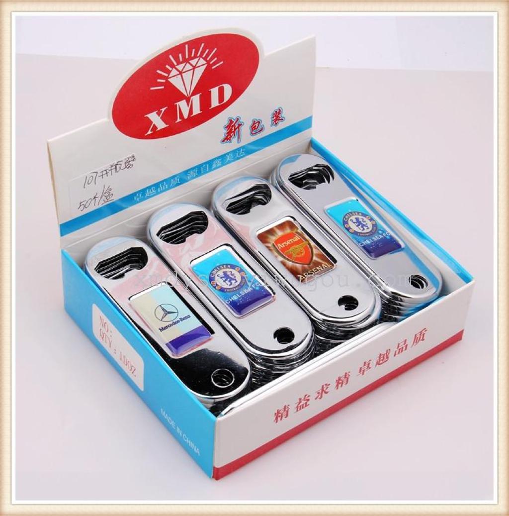 2-yuan store bottle opener, stainless steel bottle opener, beer opener Application Scenario