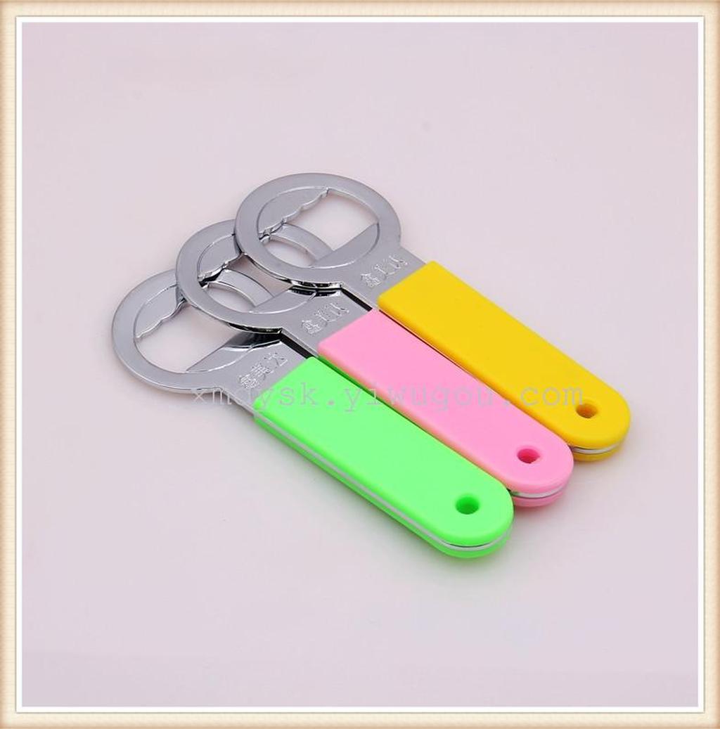 Xinmeida Stainless Steel has launched a new type of bottle opener for beer, which is selling well at a 2-yuan store details Picture