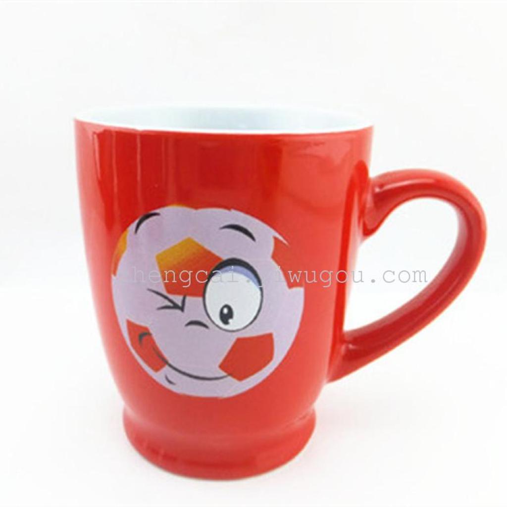 11-ounce colored glazed cartoon ceramic cup, smiling face cup, red glazed ceramic cup Application Scenario