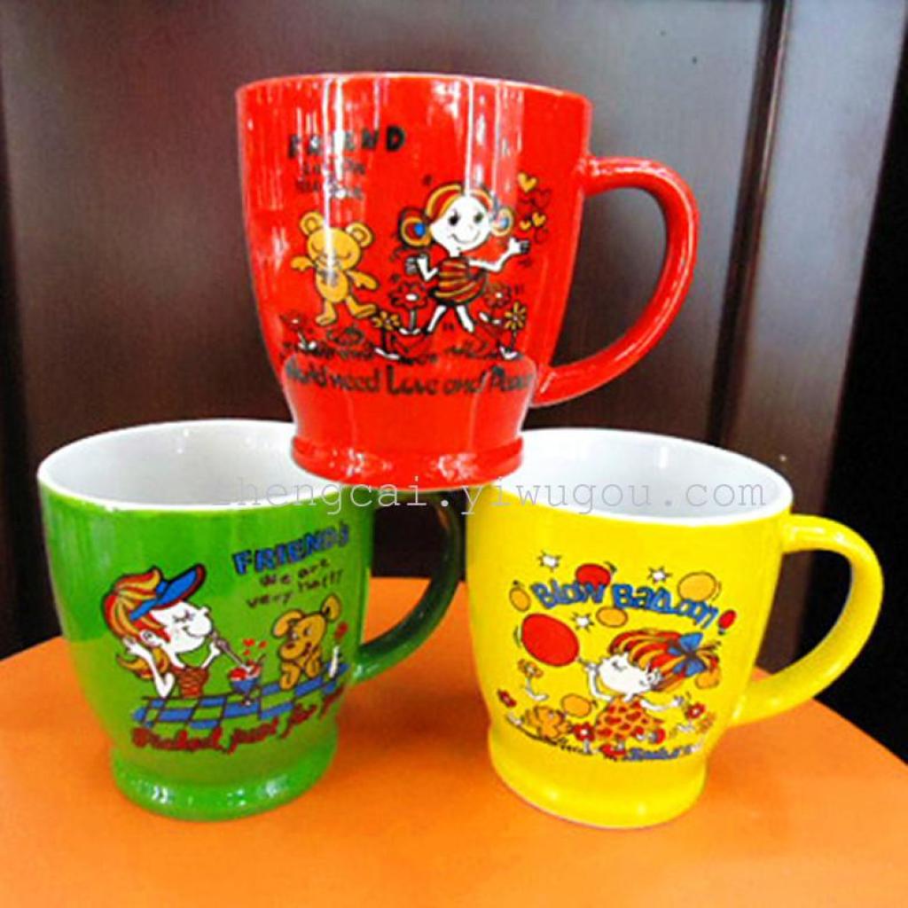 Red glaze ceramic baked flower cup cartoon cup details Picture