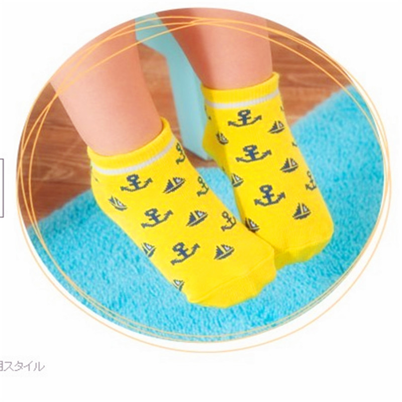Street stall children's socks, baby ship socks, floor socks, anti-slip cotton socks, baby socks, children's socks Specification image