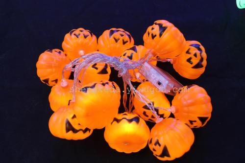 Battery-powered pumpkin lamp
