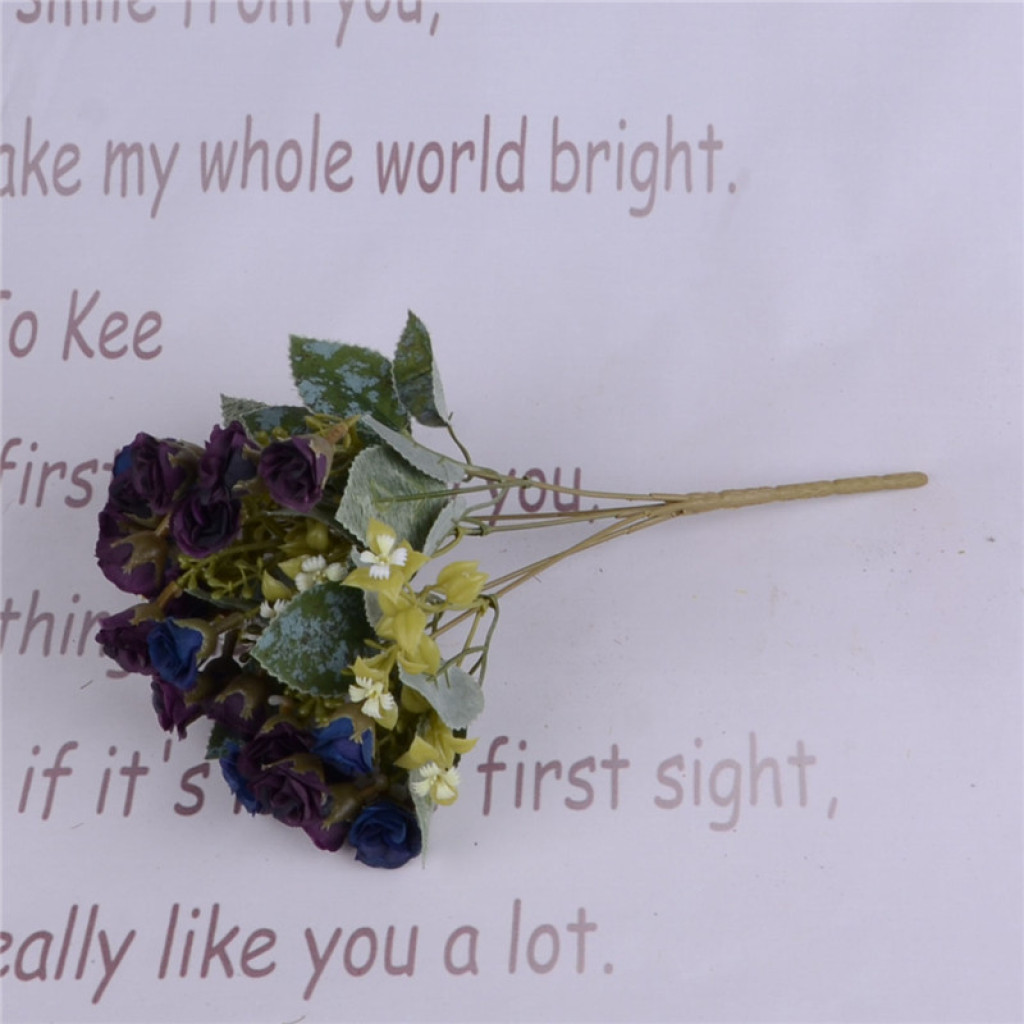 The artificial flower figure is a fake flower with 25 autumn roses Application Scenario