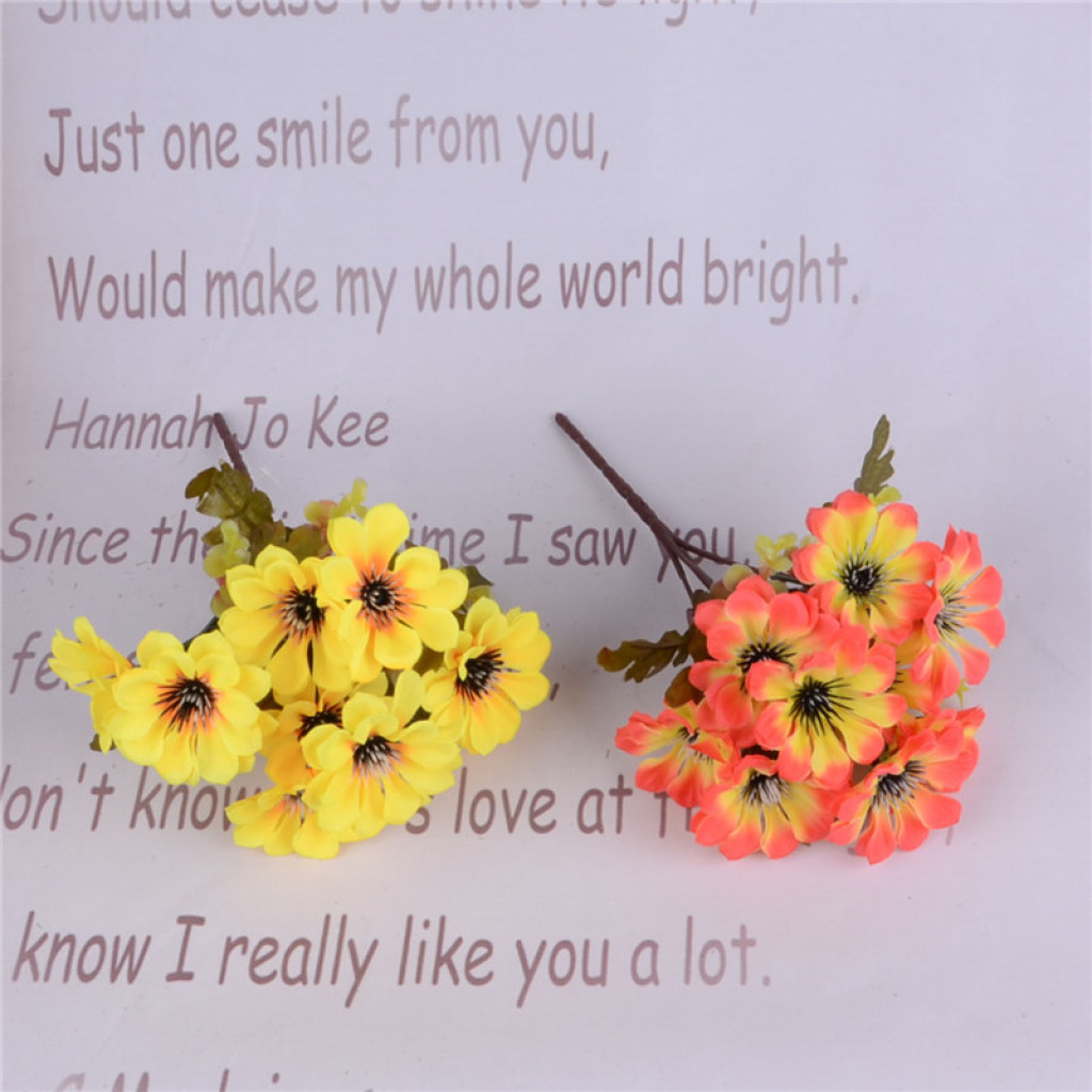 Five artificial flowers of autumn color, round chrysanthemums Application Scenario