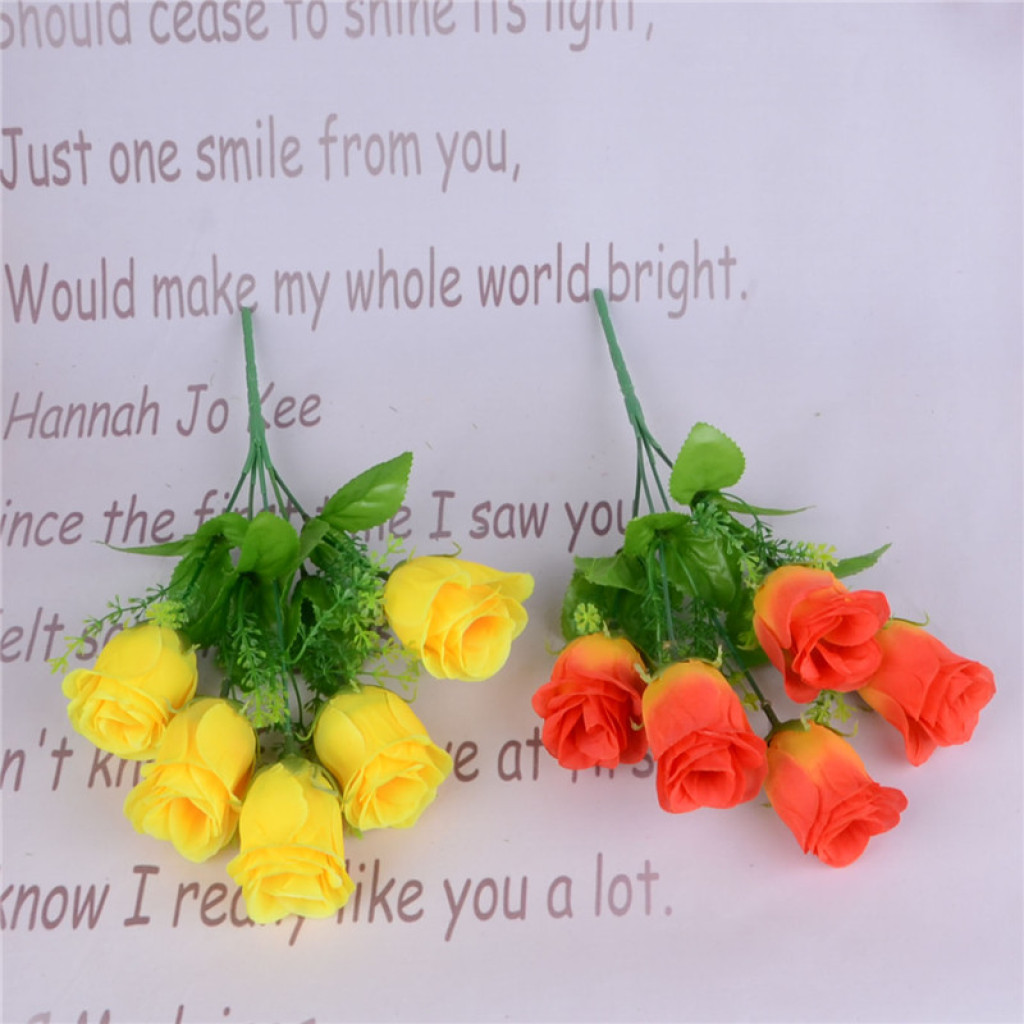 Five fake spring buds of the artificial flower figure details Picture