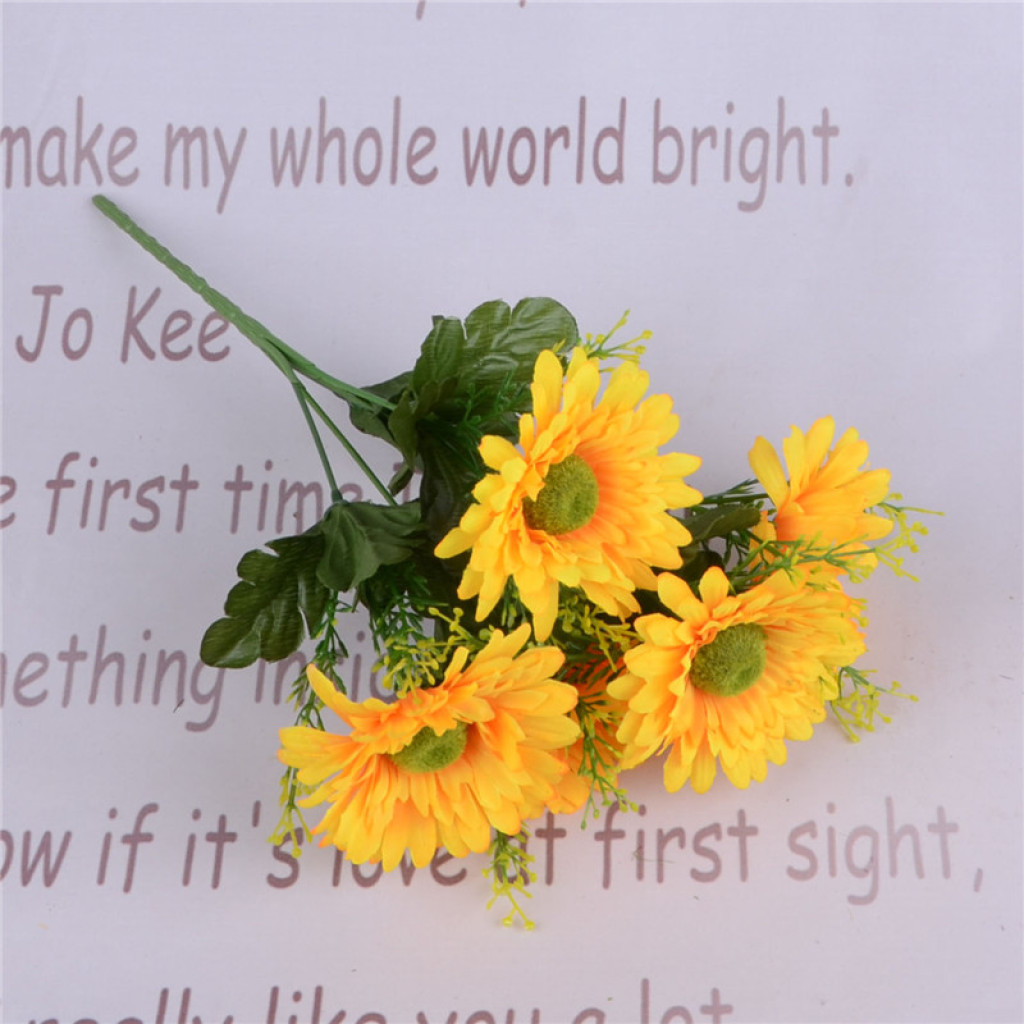 Five fake chrysanthemums made by artificial flower figures Application Scenario